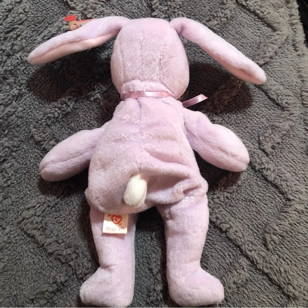 Retired TY Beanie Baby 1996 FLOPPITY Bunny Tag Error, born May 28, 1996